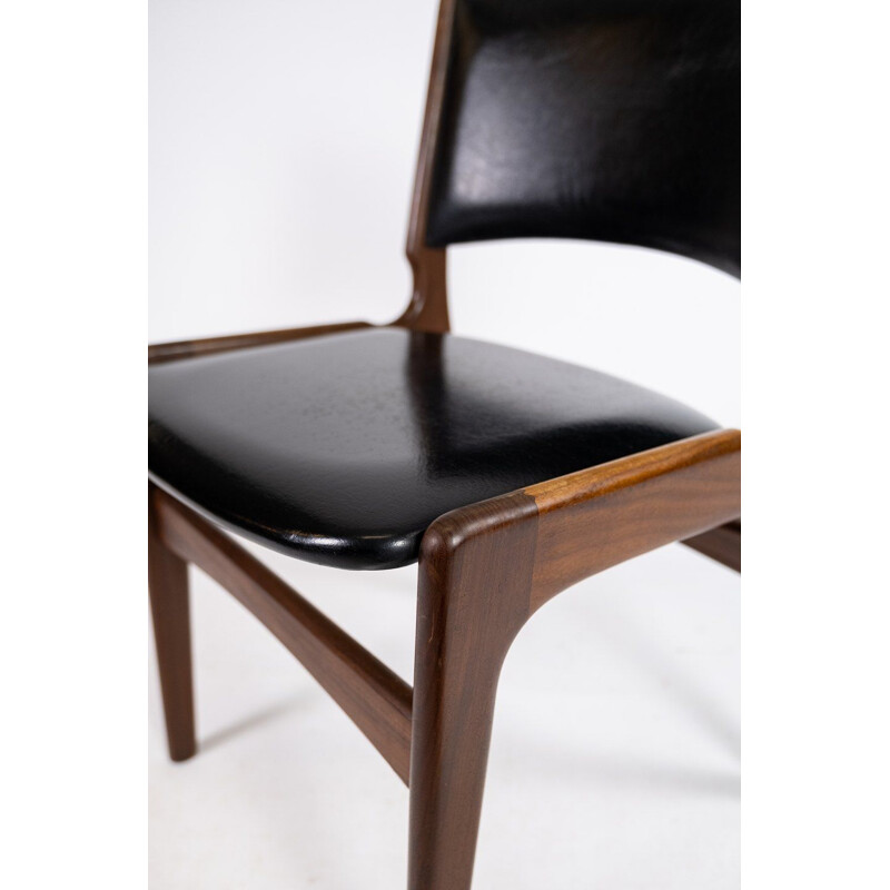 Pair of vintage chairs in teak and with black leather by Erik Buch 1960s