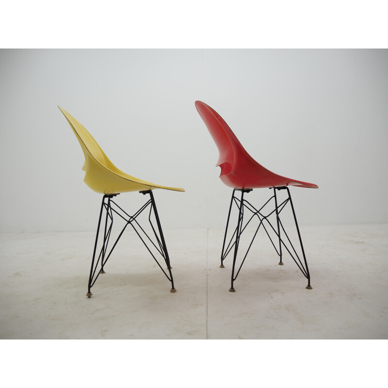 Paar vintage Vertex stoelen van Miroslav Navratil 1960