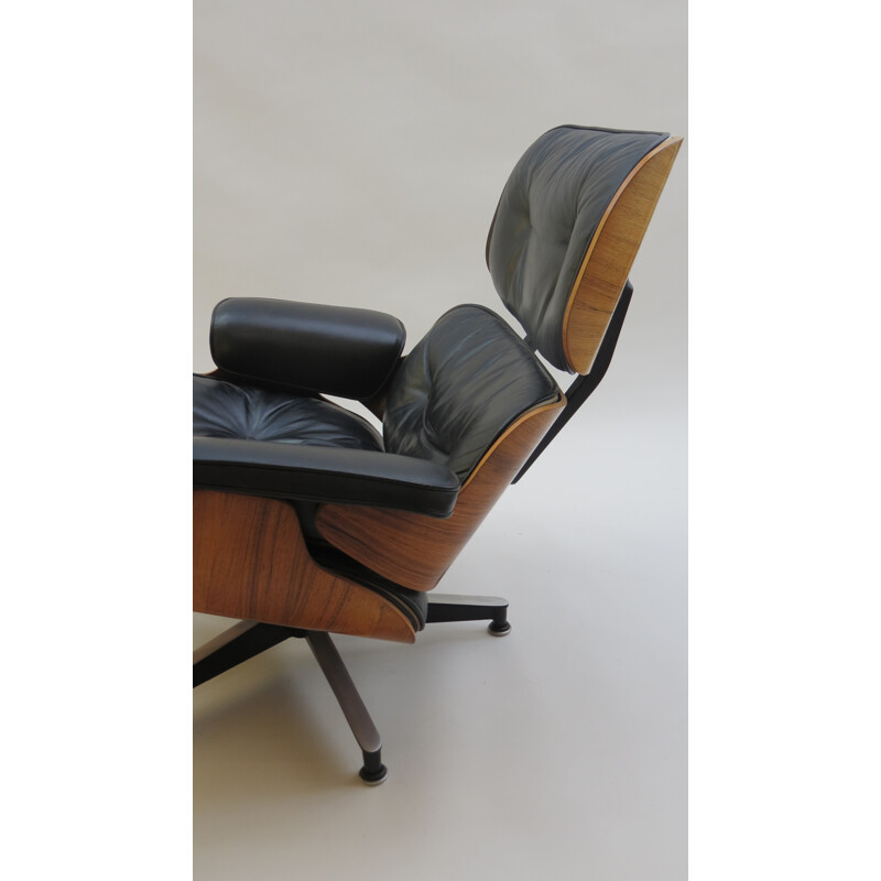 Herman Miller lounge armchair and ottoman, Charles & Ray EAMES - 1970s