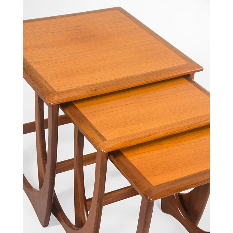 Tables gigognes vintage Fresco par V. Wilkins pour G Plan 1970