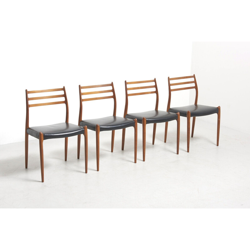 Lot de 4 chaises vintage par Niels O. Moller pour J.L. Mollers Mobelfabrik, Danemark 1950