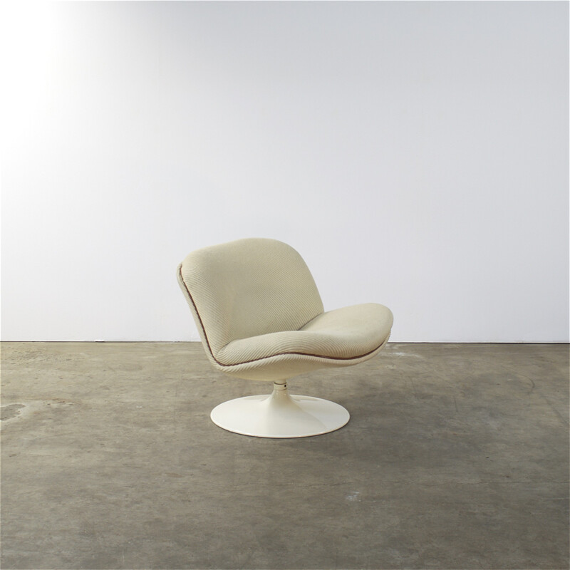 F504 Artifort low chair, Geoffrey HARCOURT - 1970s