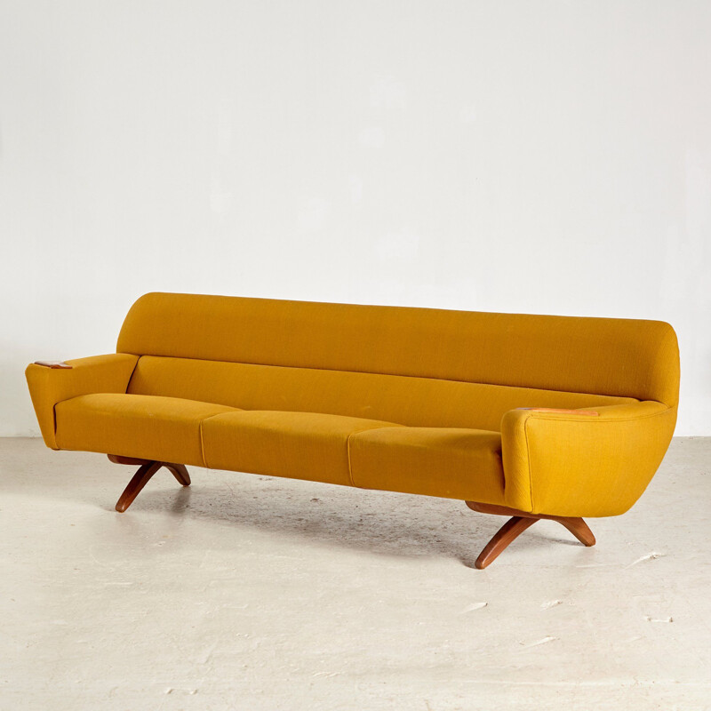 Vintage Model 62 sofa by Leif Hansen for Kronen 1960s