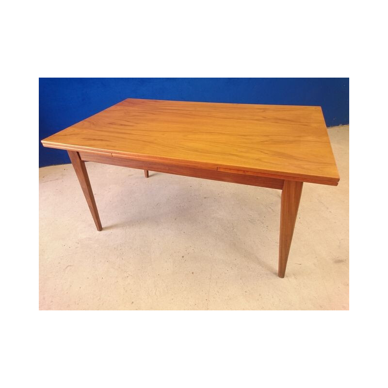 Oakwood table with extension - 1950s