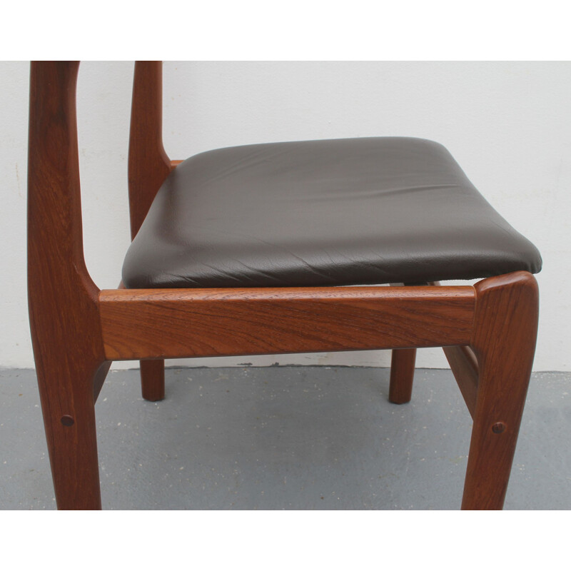 Set of 4 vintage dining chairs in teak leather by Erik Buch