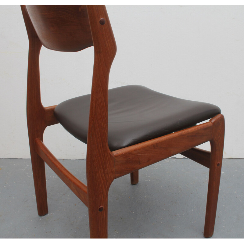 Set van 6 vintage teakhouten leren stoelen van Erik Buch