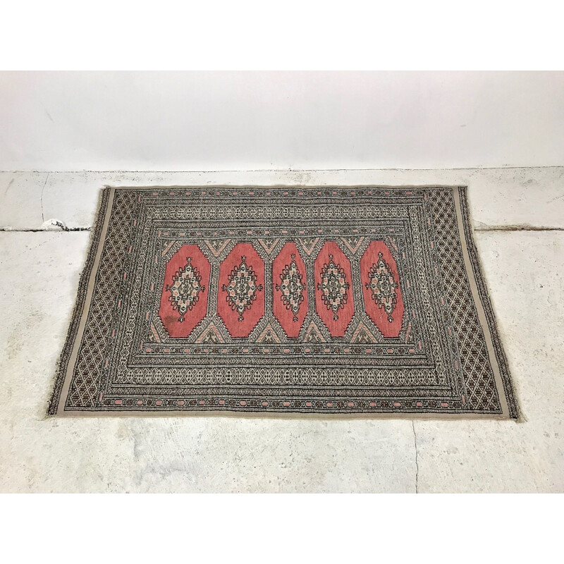 Vintage Natural Vinca wool rug, handmade, Pakistani 1950