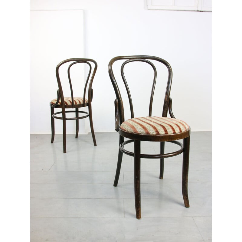 Pareja de sillas de comedor Thonet de época