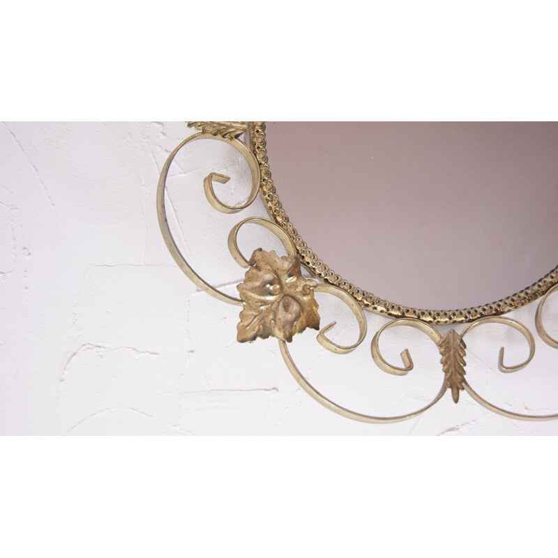 Miroir vintage en métal doré avec feuilles de vigne, Français