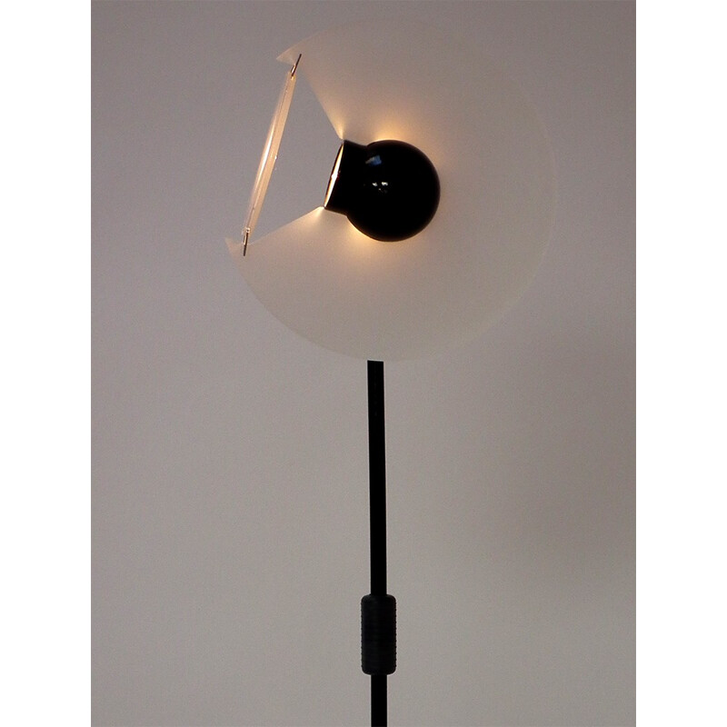 Arteluce white floor lamp, Pier G. RAMELLA - 1980s