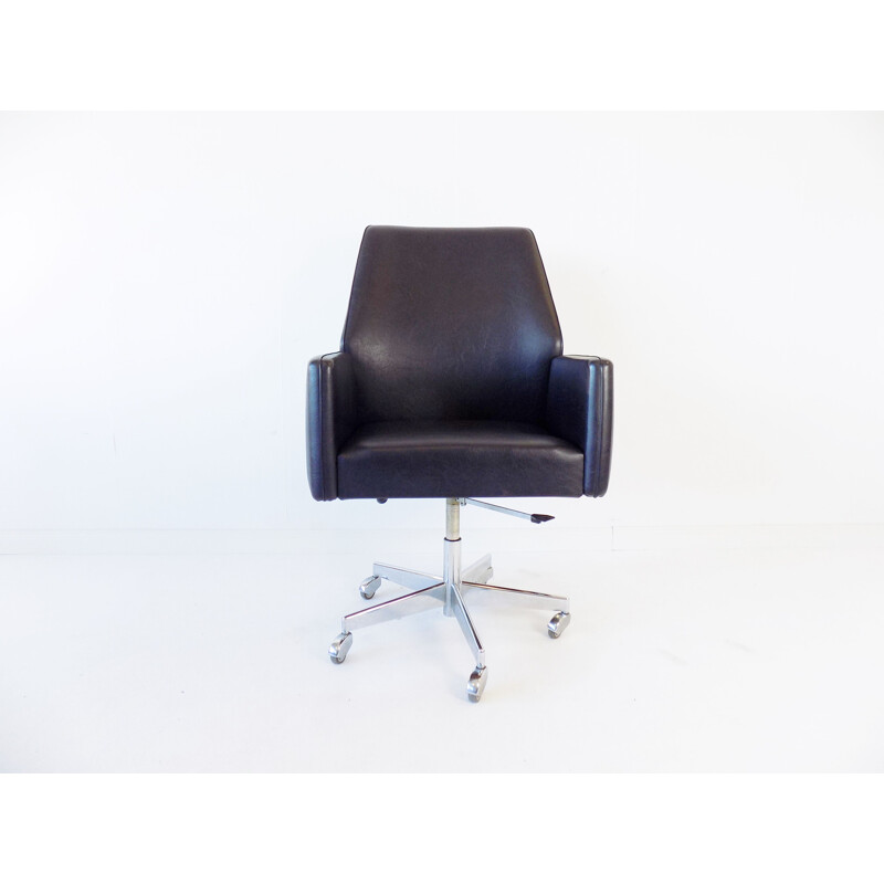 Vintage Mauser office armchair black 1960s