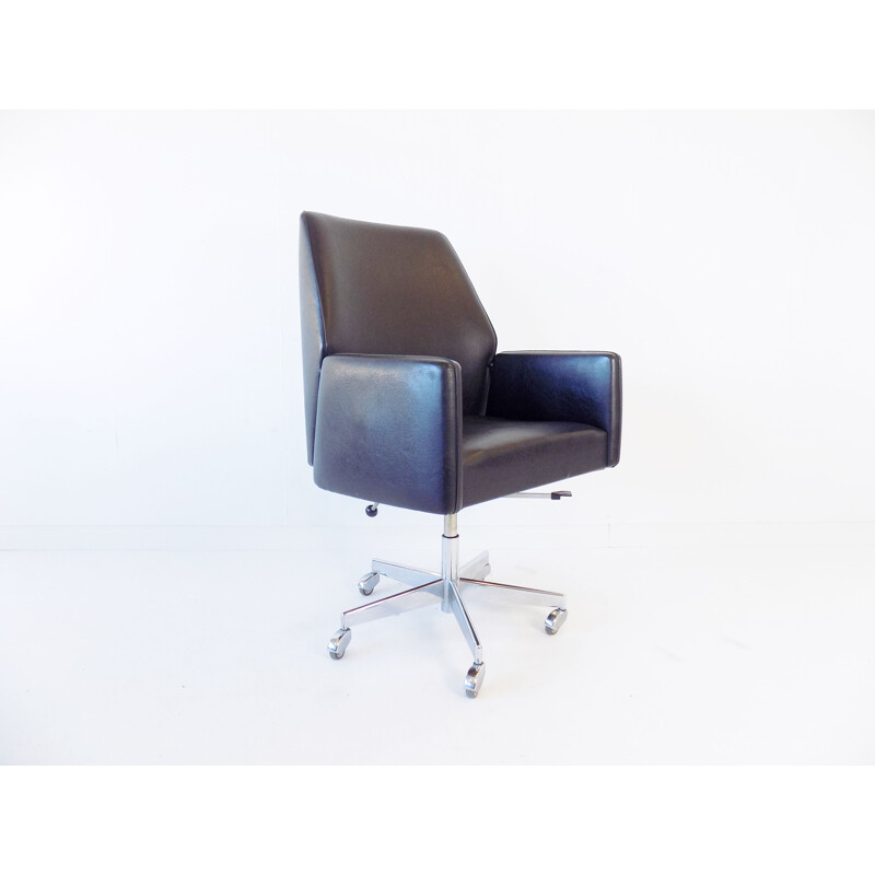 Vintage Mauser office armchair black 1960s