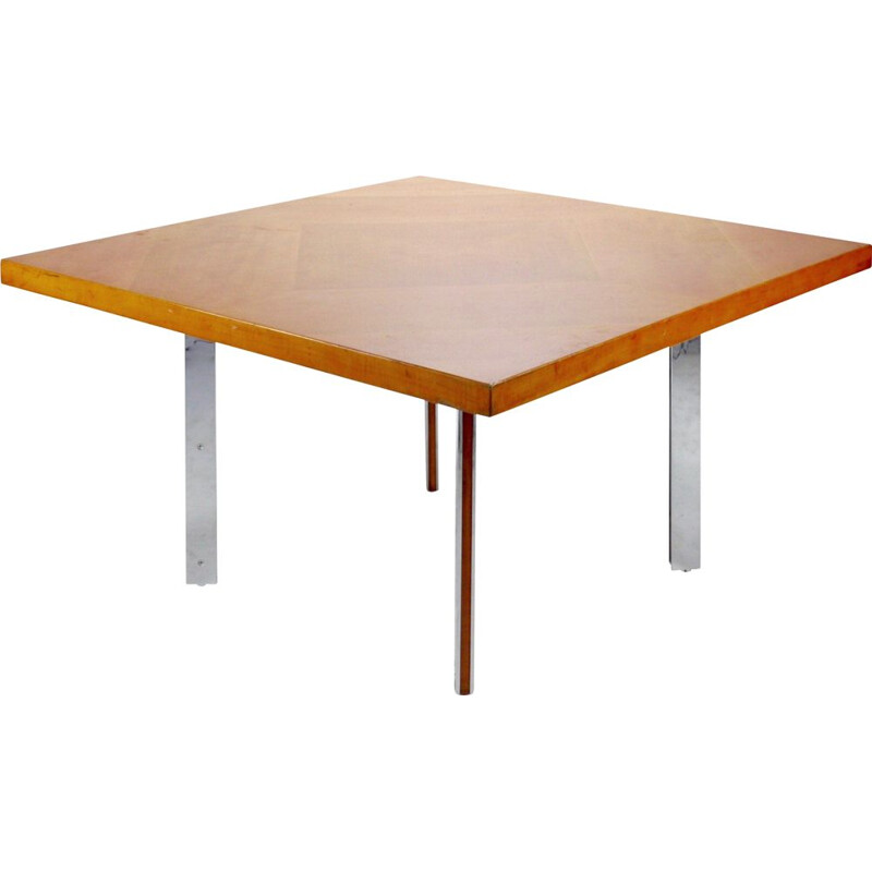 Vintage Tisch aus Birnbaumholz von Gordon Russell 1970