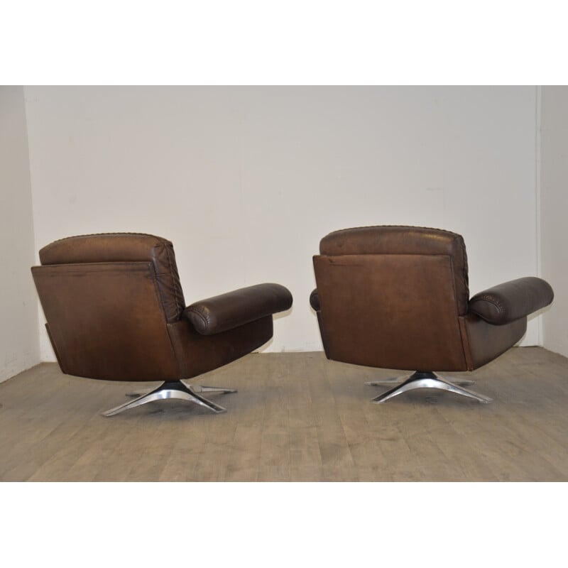 Paire de fauteuils "DS-31" De Sede en cuir brun avec ottoman - 1970