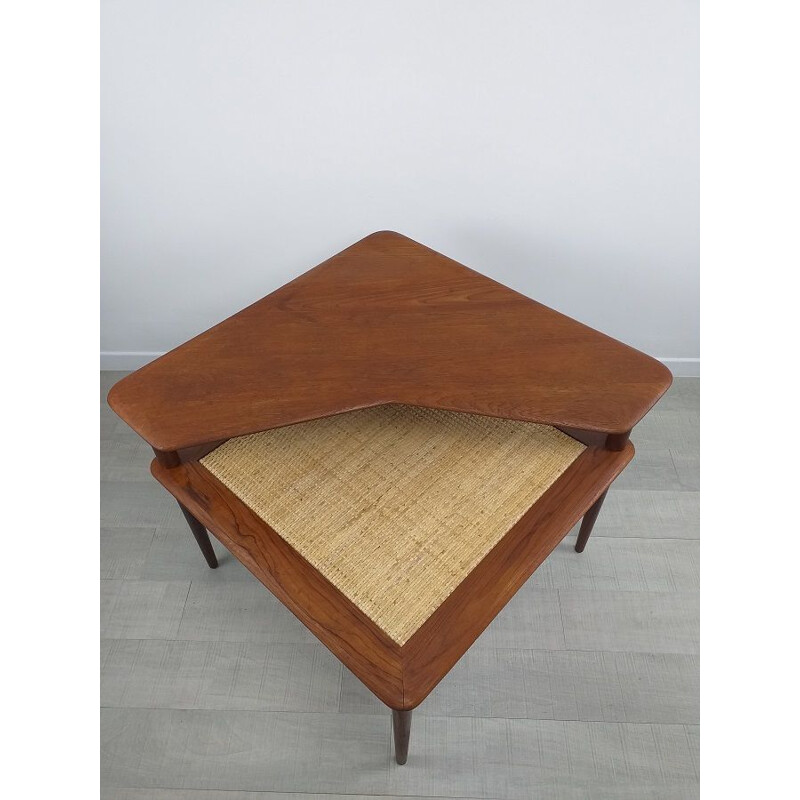 Vintage Minerva teak corner coffee table by Peter Hvidt, Scandinavian 1960s