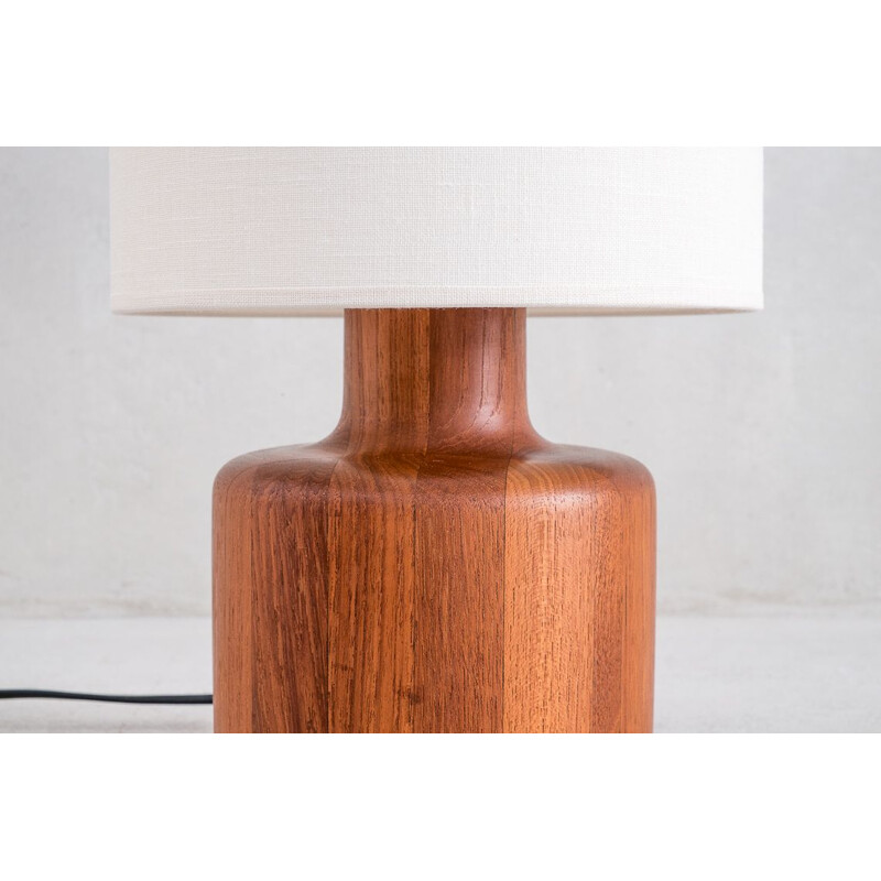 Lampe de table vintage en teck de Bestform