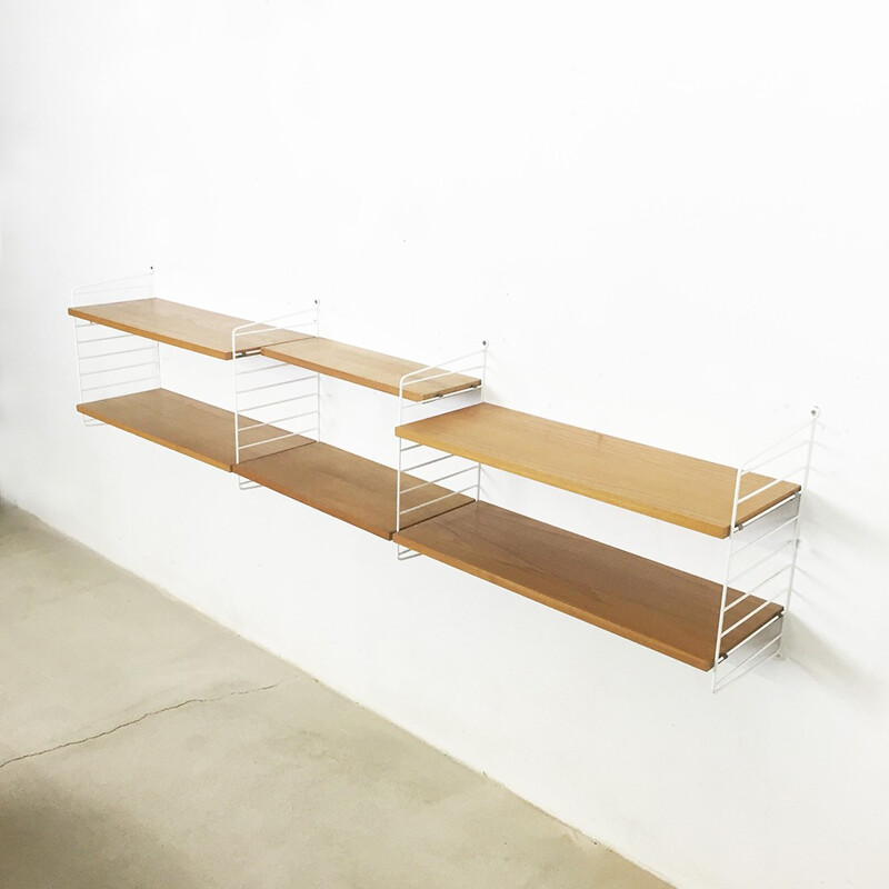 Scandinavian mid-century shelves in elm and white metal, Nisse STRINNING - 1960s