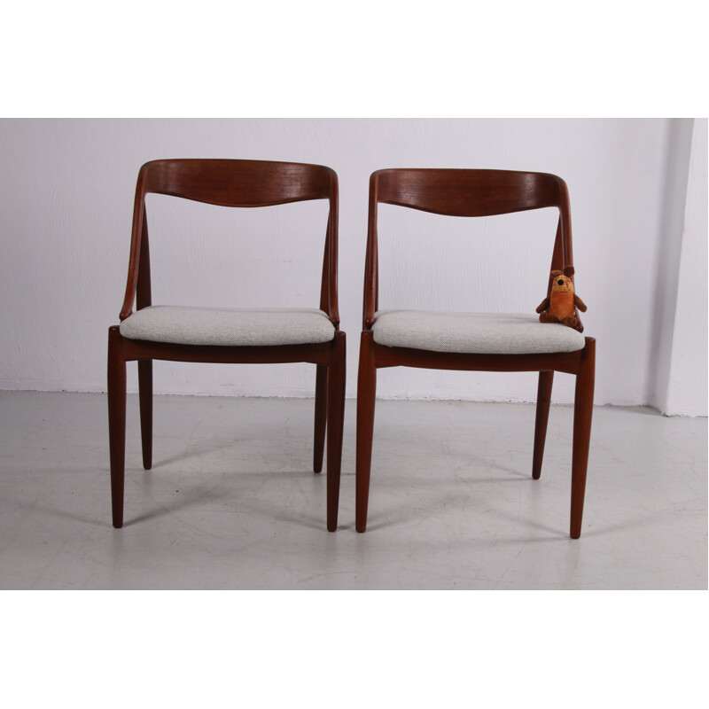 Pair of vintage dining room chairs by Edmund Jorgenson for Uldum Mobelfabric 1950s