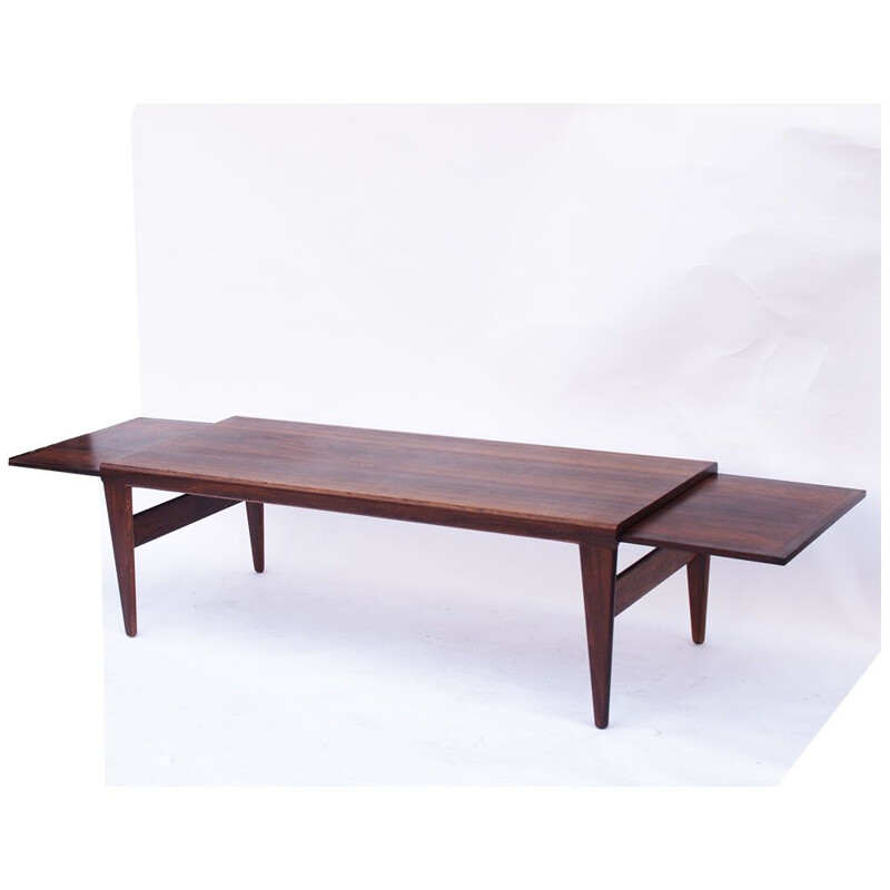 Large coffee table Scandinavian Rio rosewood, 2 extensions Illum Wikkelso Danish 1950