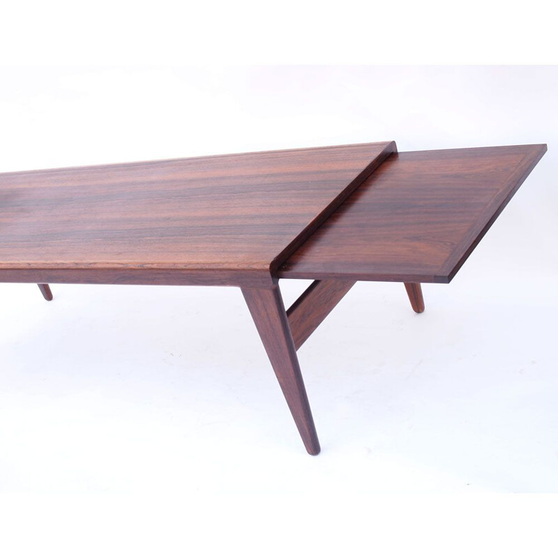 Large coffee table Scandinavian Rio rosewood, 2 extensions Illum Wikkelso Danish 1950