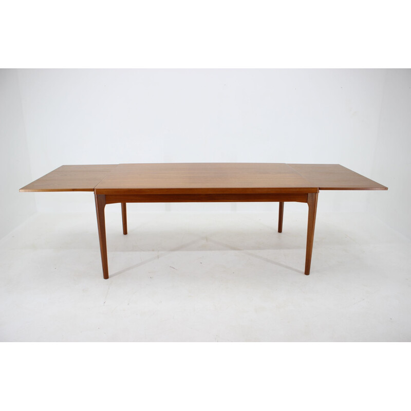 Grande table à manger extensible vintage en teck Henning Kjærnulf Danemark 1960