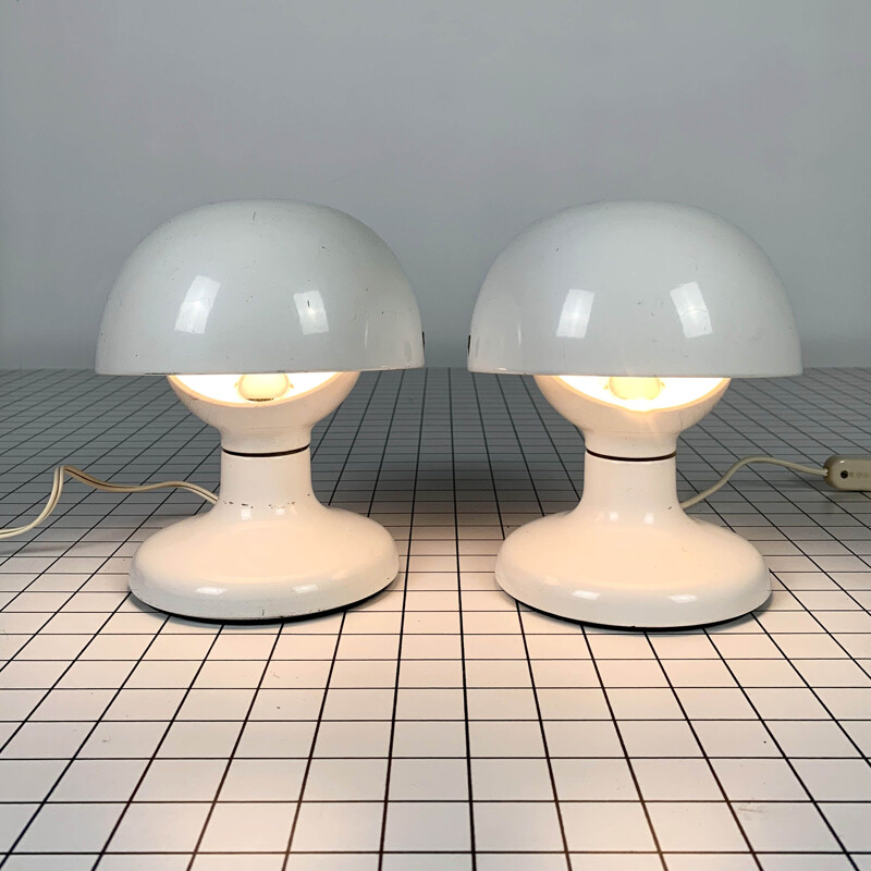 Pair of vintage White Jucker 147 Table Lamps by Tobia & Afra Scarpa for Flos, 1960s