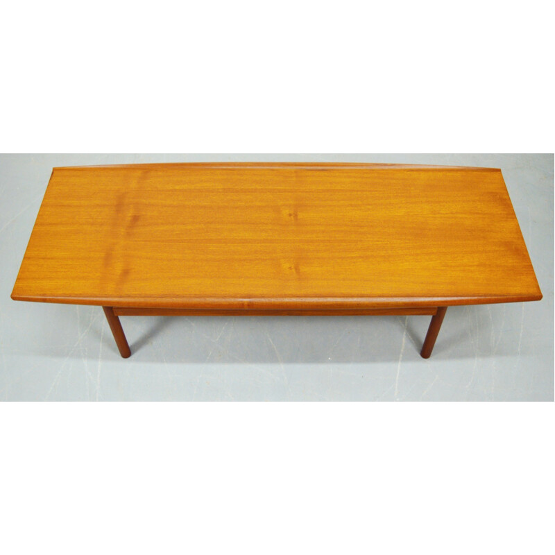 Grande table basse danoise en teck - 1960