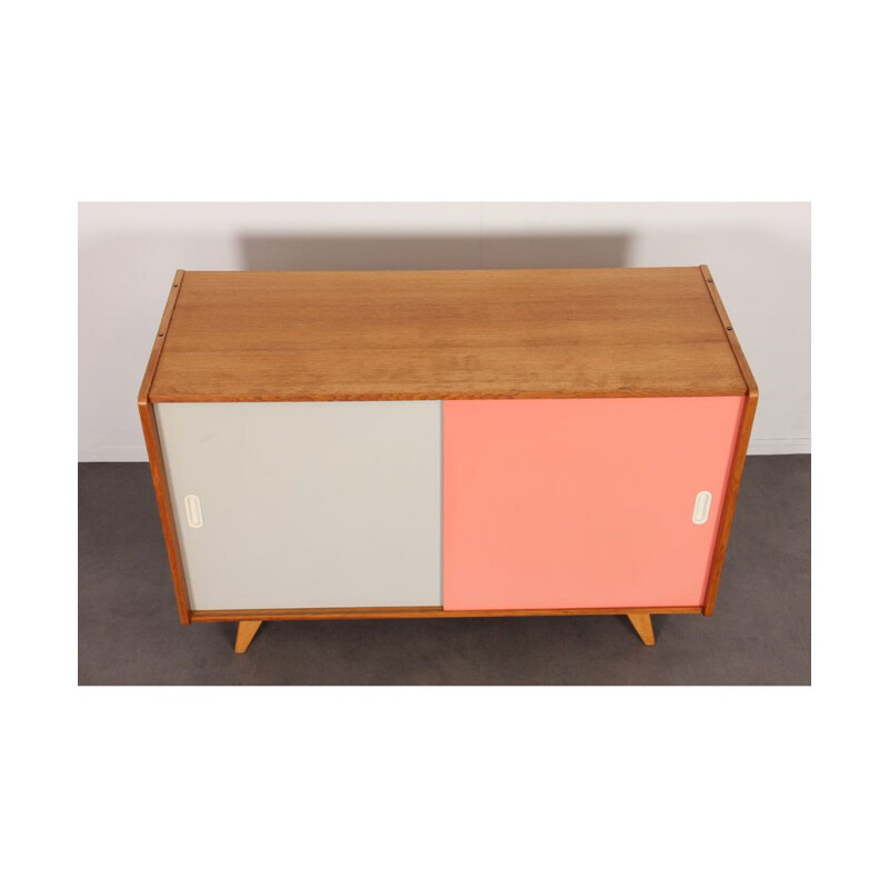 Commode vintage rose et blanche modèle U-452 par Jiri Jiroutek, République tchèque 1960