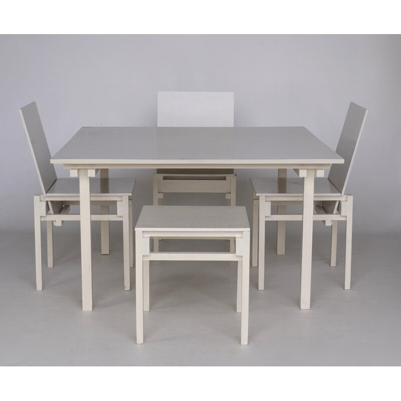 Set of vintage dining Table & Chairs in the style of Gerrit Rietveld 1980s