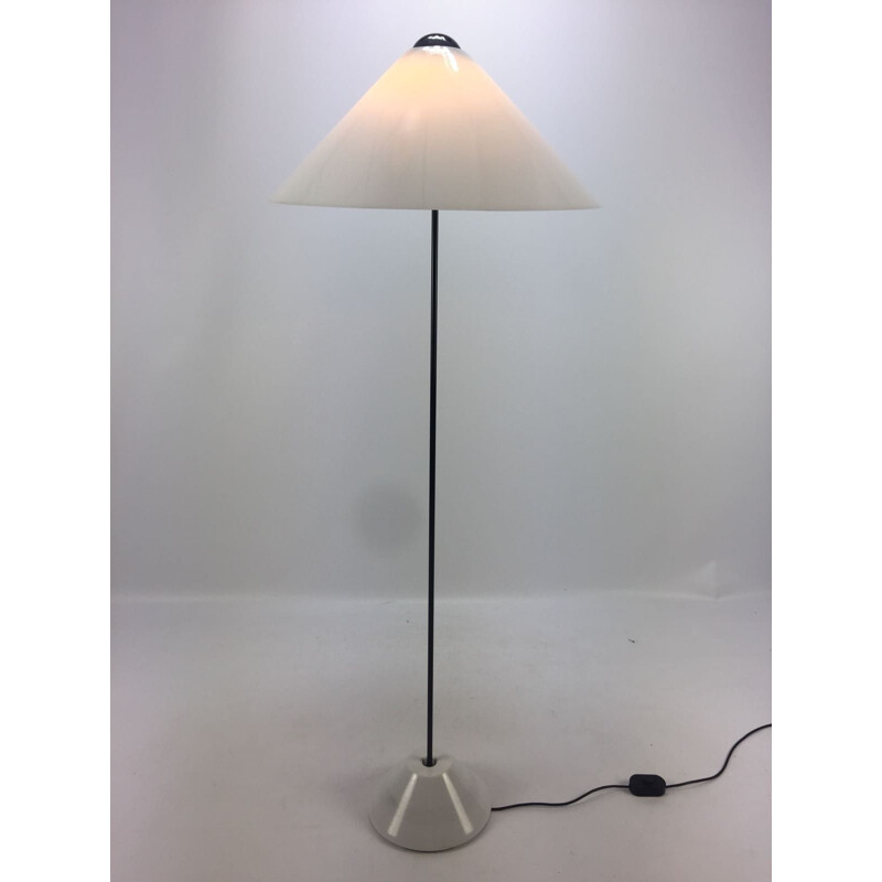 Lampadaire vintage Vico Magistretti "Snow" pour Oluce, Italie 1973