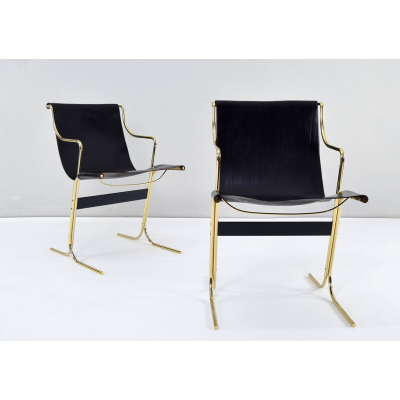 Par de cadeiras Cigno vintage em couro e latão de Ross Littell e Kelly em Pádua, Itália