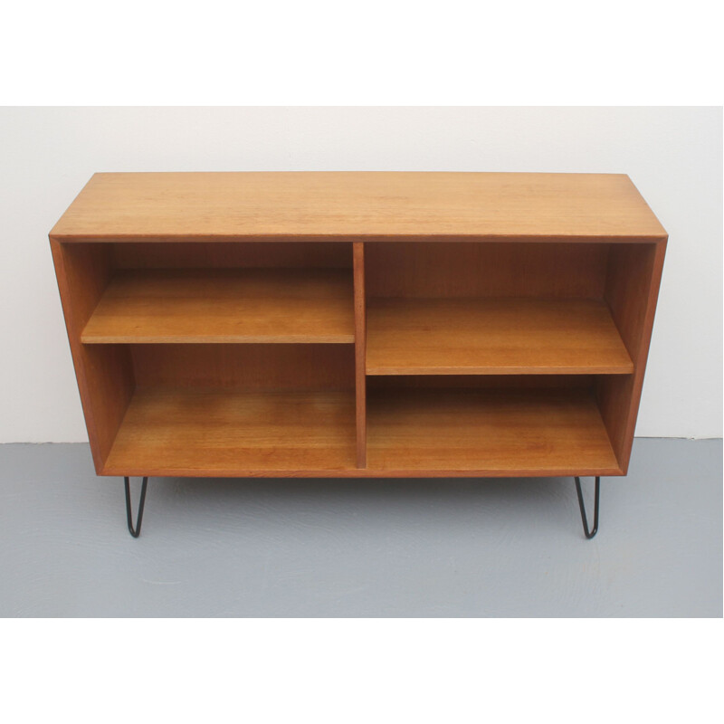 Vintage bookcase in oak with hairpin legs 1960s