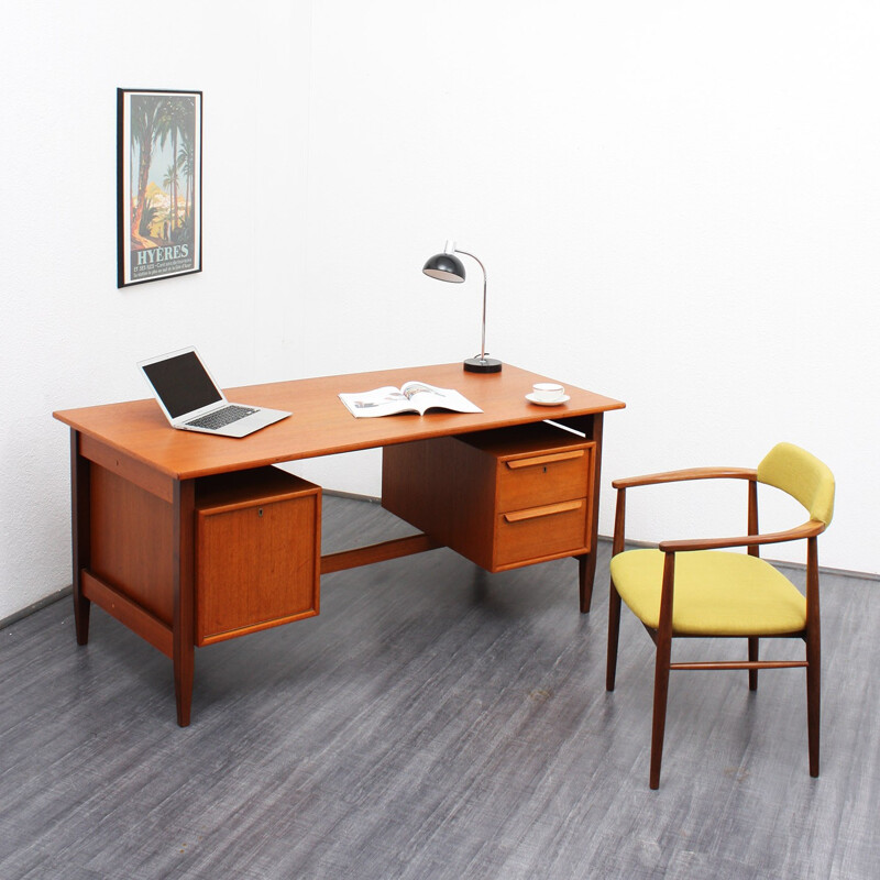 Scandinavian desk in teak - 1960s