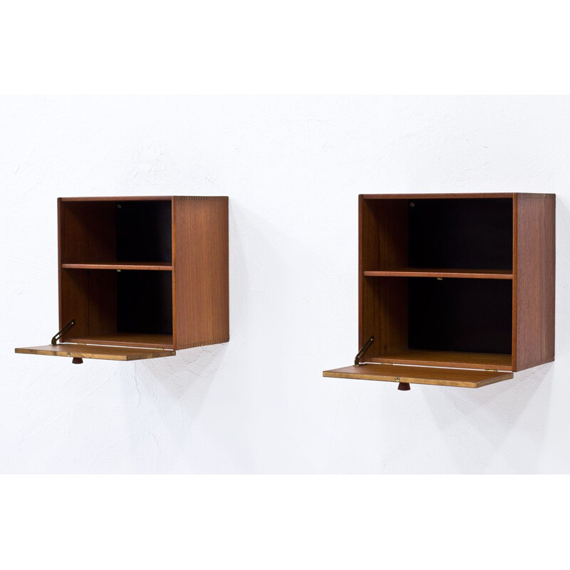 Pair of vintage Teak Wall-Mounted Night Stands by Troeds, Sweden 1950s