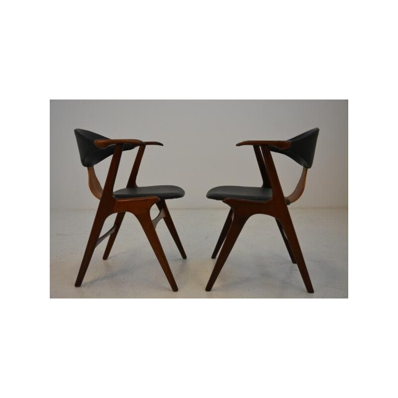 Pair of AWA "Cow Horn" armchairs in black leatherette and teak, Louis VAN TEEFFELEN - 1950s