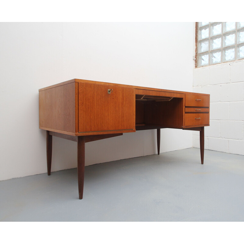 Vintage desk in teak 1960s