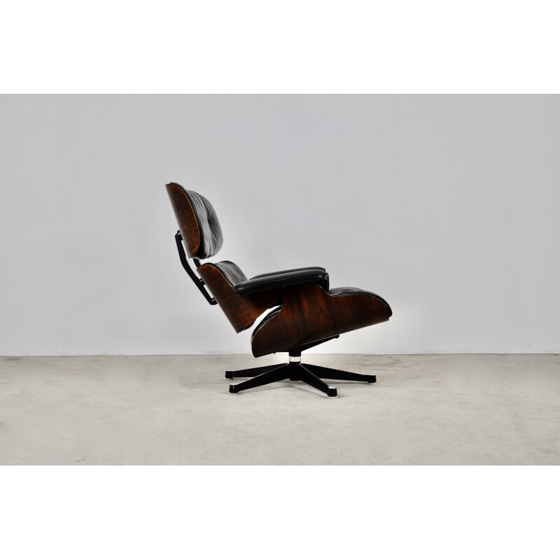 Vintage Lounge Chair by Charles & Ray Eames for Herman Miller 1970s
