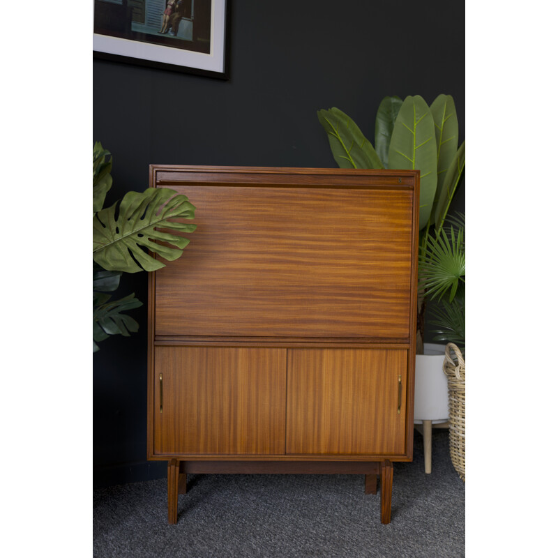 Vintage Beaver & Tapley Multi-Width Unit Drinks Cabinet by Robert Heritage