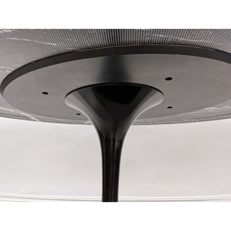 Vintage tulip table in black marquina marble by Eero Saarinen for Knoll