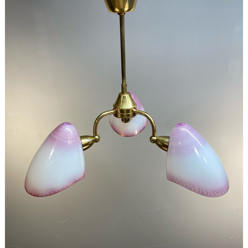 Petite lampe vintage délicate 3 bras abat-jour en verre coloré