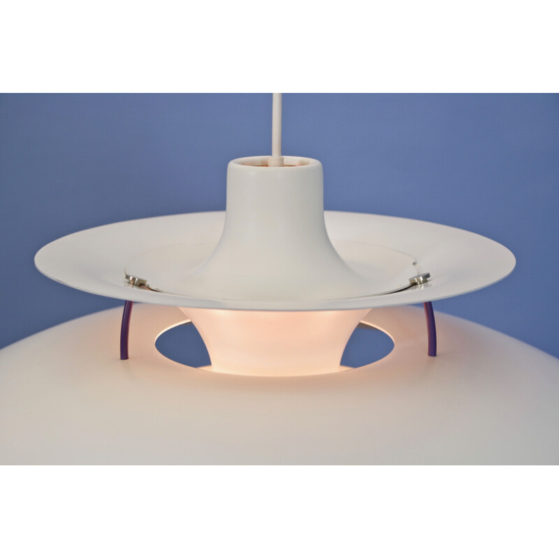Vintage PH5 hanging lamp in white by Poul Henninsen for Louis Poulsen 1960s
