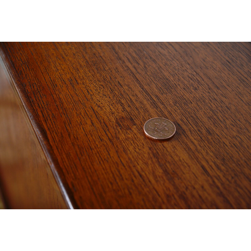 Vintage Freistehende Moderne Teakholz-Schrankwand Tambour Credenza, Dänemark 1960