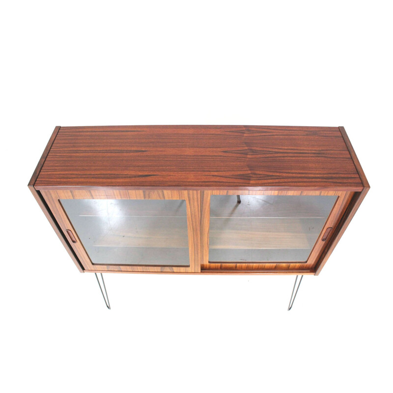 Scandinavian Hundevad & Co cabinet in rosewood and glass - 1960s