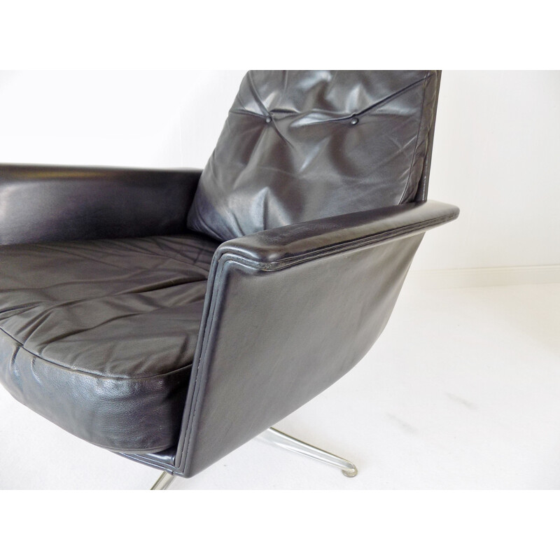 Fauteuil vintage COR Sedia en cuir noir par Horst Brüning