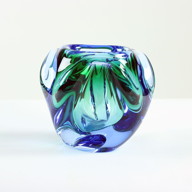Vintage Art Glass Bowl By Frantisek Zemek Skrdlovice Glass Factory, Czechoslovakia 1960s