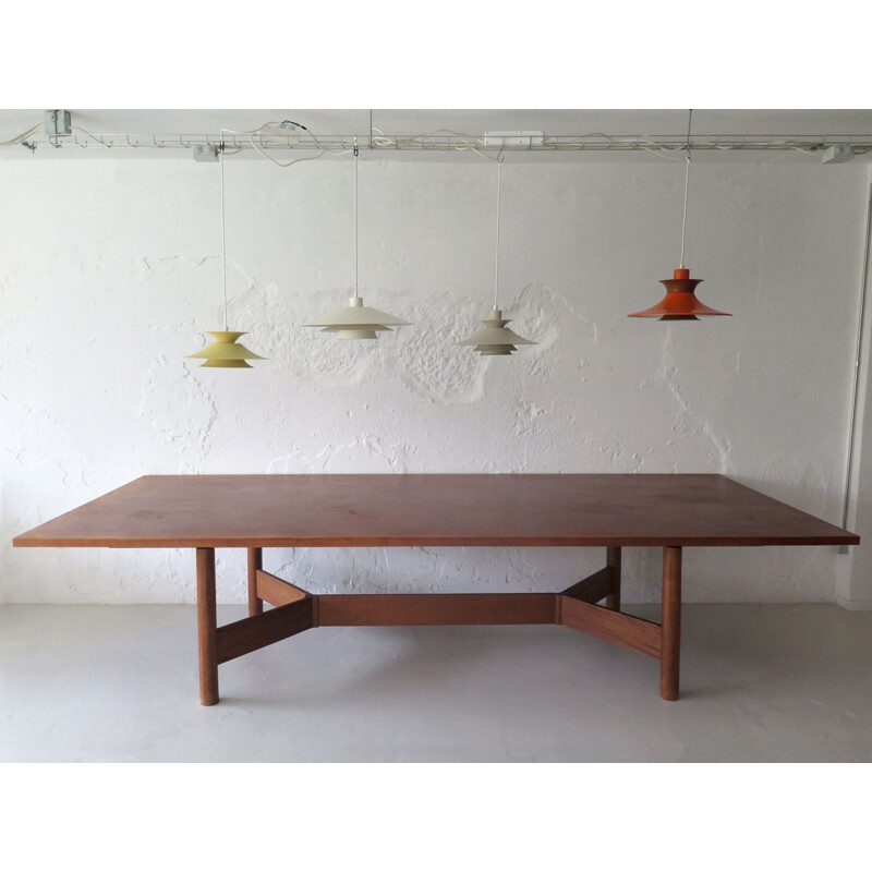 Grande table vintage en chêne et acajou 1970