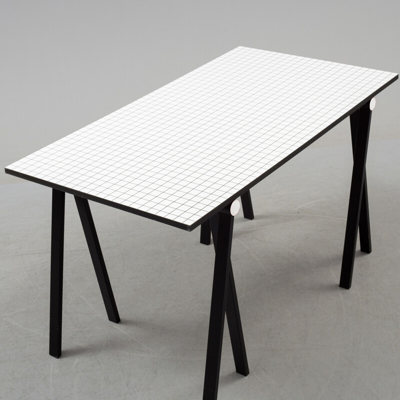 Table vintage "Quaderna" de Rodney Kinsman pour Bieffeplast Italie 1970