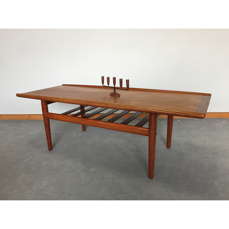 Scandinavian coffee table in teak, Grete JALK - 1960s