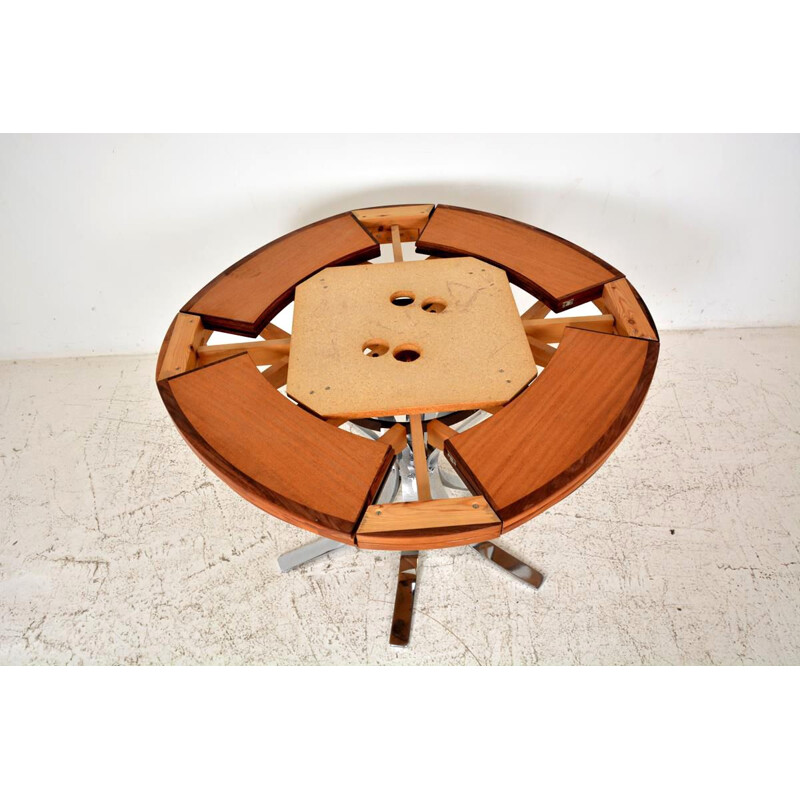 Table vintage circulaire "Flip Flap" en palissandre de  Svend Dyrlund 1960