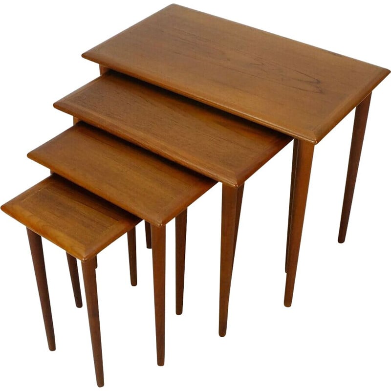 Tables gigognes vintage en teck moderne 4 tables d'appoint, Danemark 1960